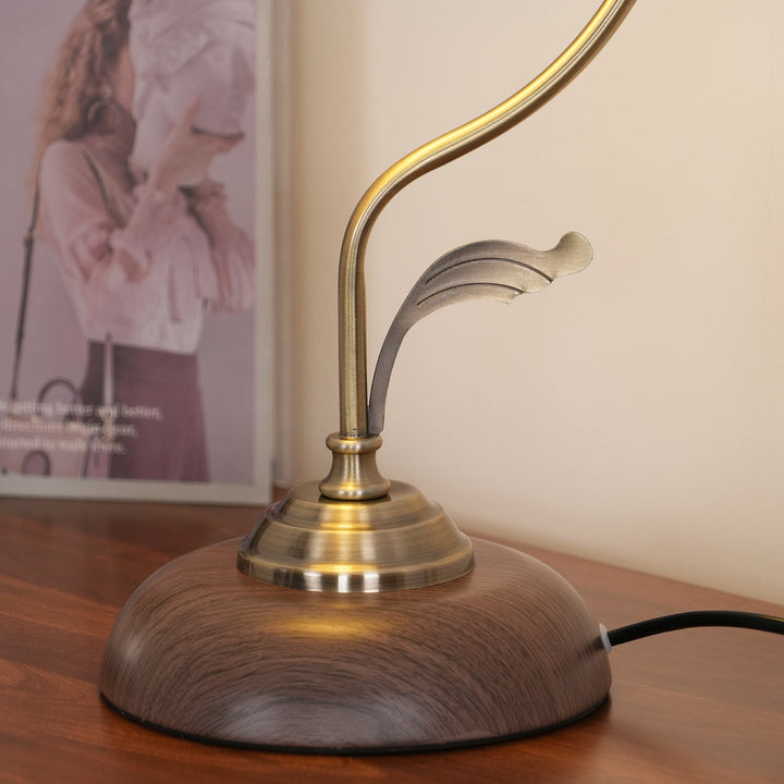 Lampa Stołowa Vintage Laiton