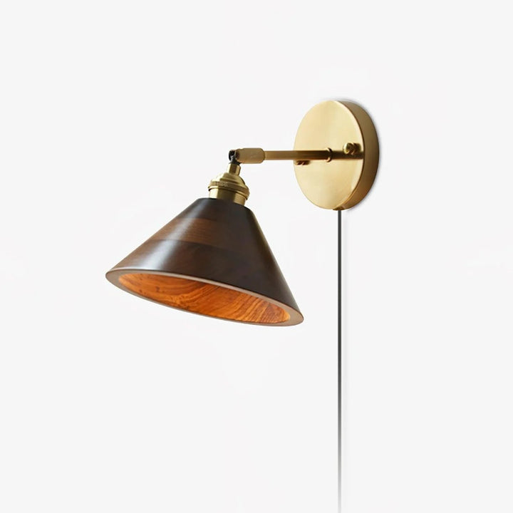 Drewniana lampa ścienna z wtyczką w stylu vintage