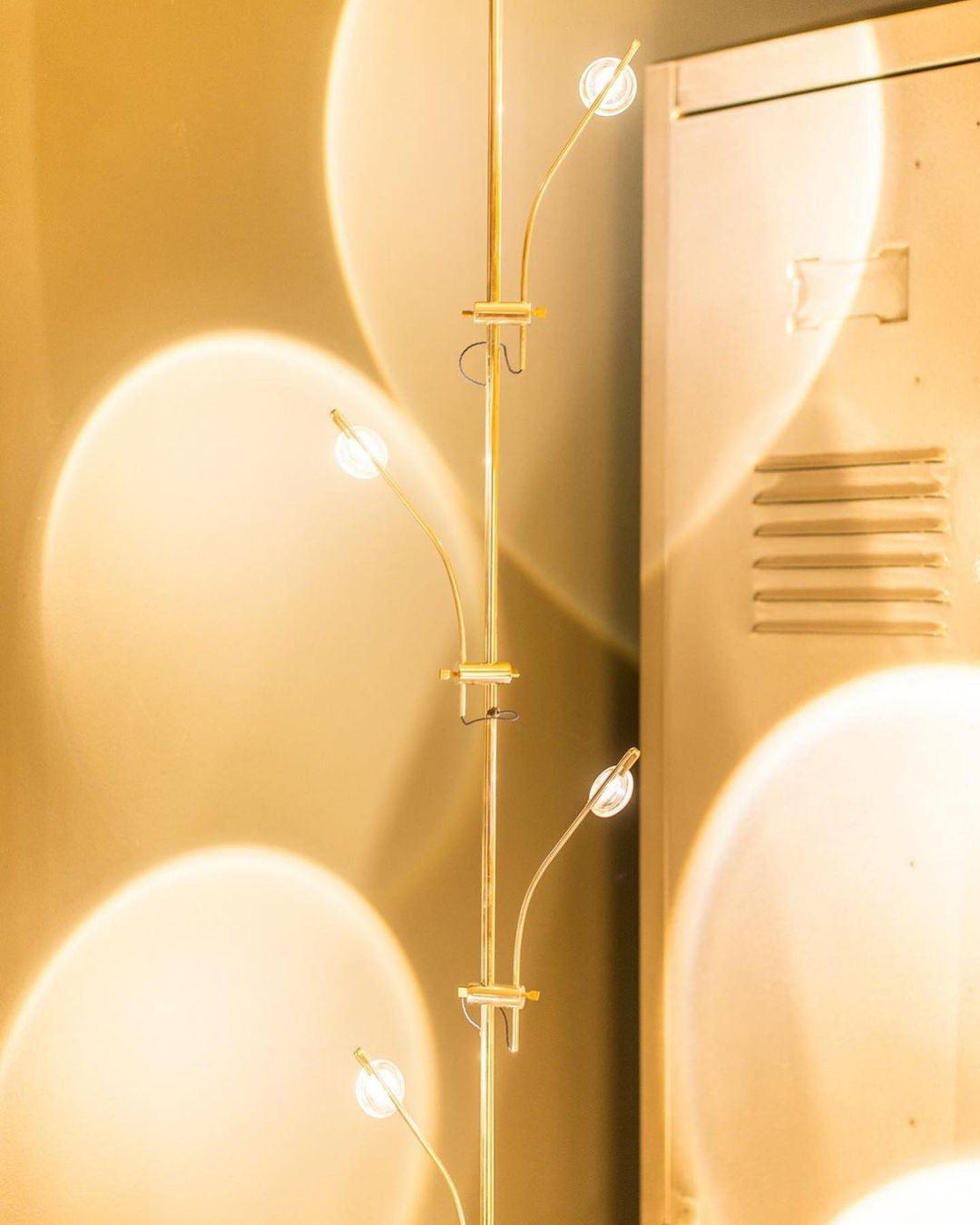 Lampa Podłogowa Wa Wa
