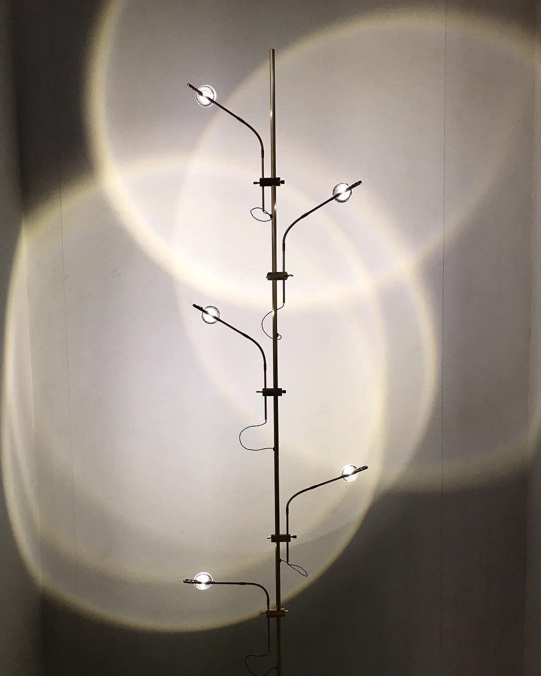Lampa Podłogowa Wa Wa