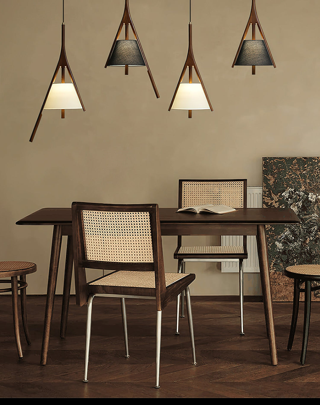 Lampa wisząca Nanzhi z drewna