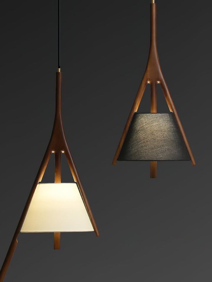 Lampa wisząca Nanzhi z drewna