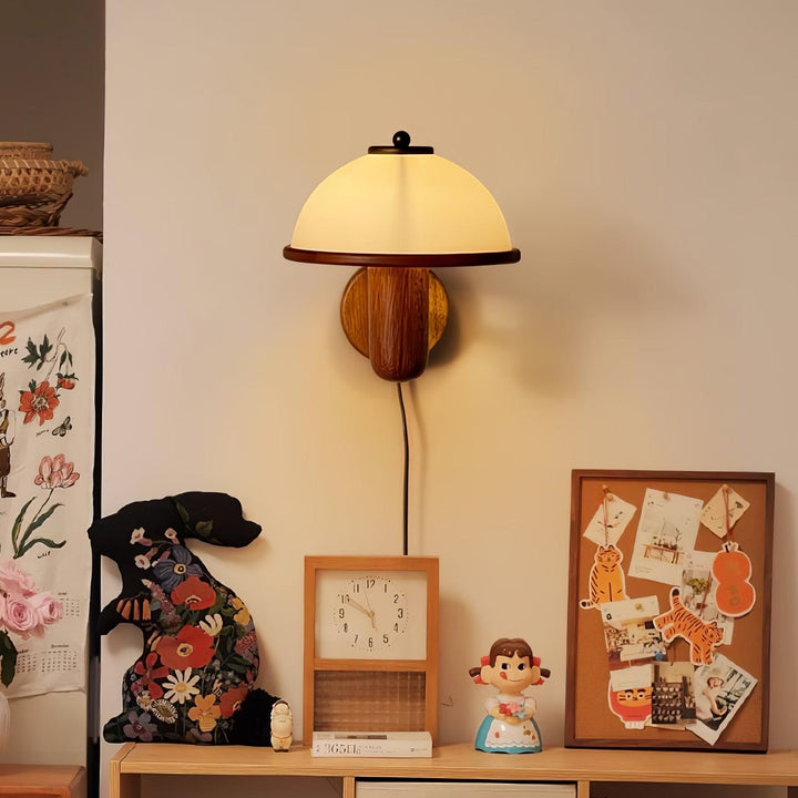 Lampa Ścienna z Drewna Grzyba