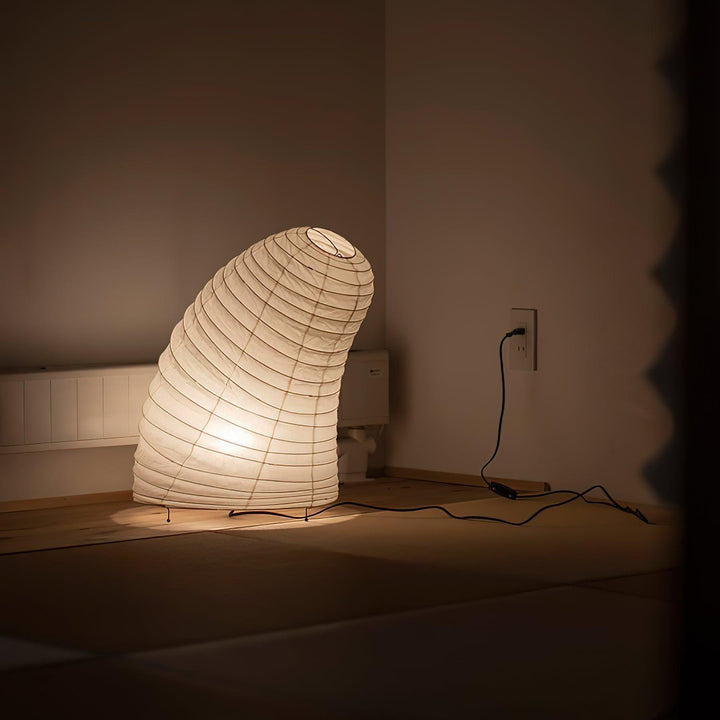 Japońska Lampa Stołowa z Latarenką