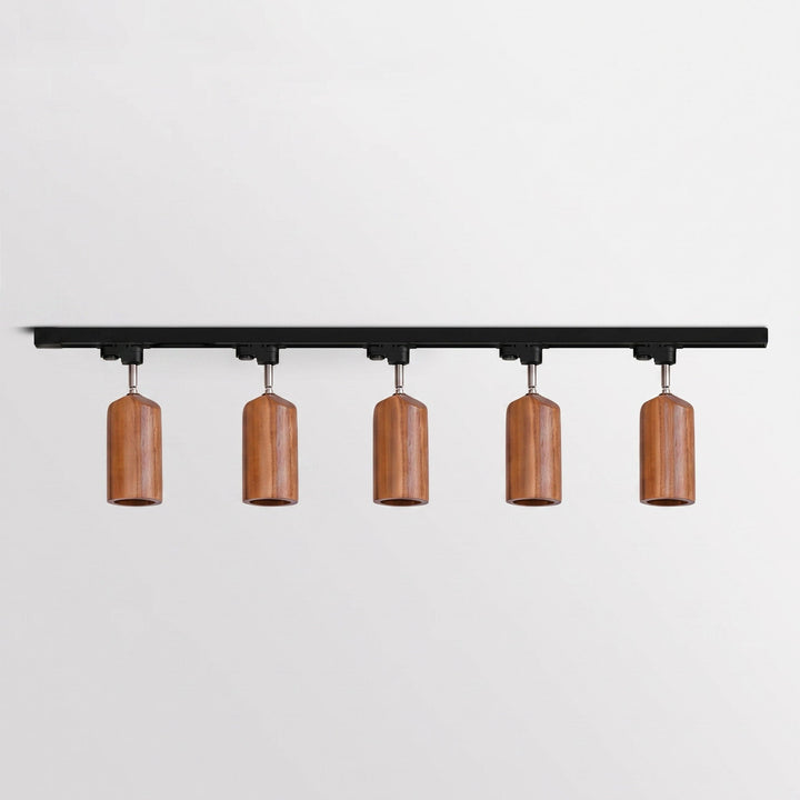 Lampa sufitowa na drewnianym torze