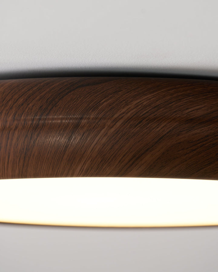 Lampa sufitowa okrągła z drewnianym wykończeniem