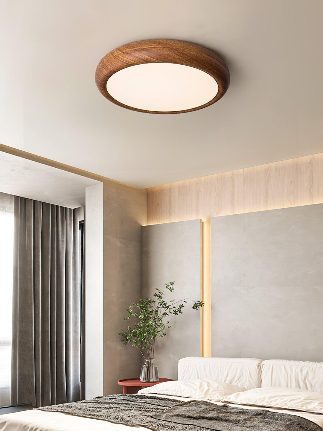 Lampa sufitowa okrągła z drewnianym wykończeniem