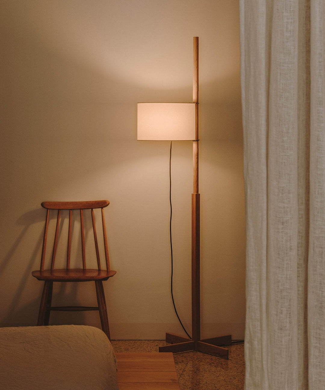 Lampa podłogowa Wood Tmm