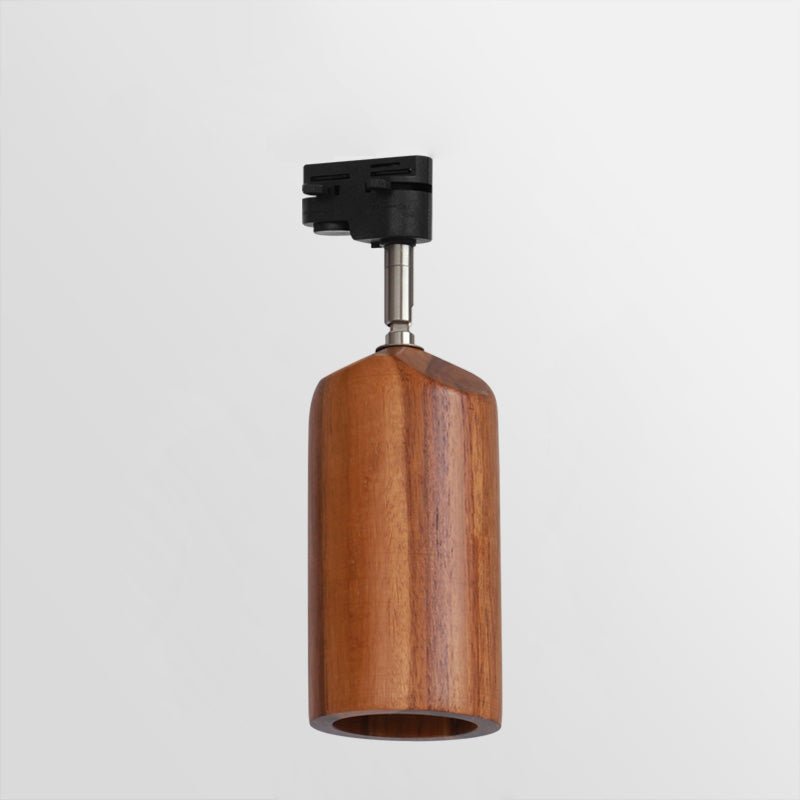 Lampa sufitowa na drewnianym torze