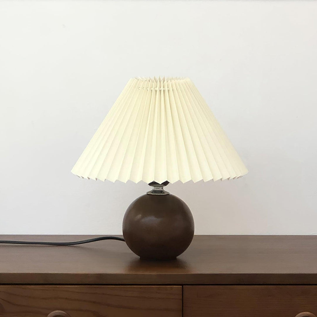 Drewniana Lampa Stołowa z Plisowanym Abażurem