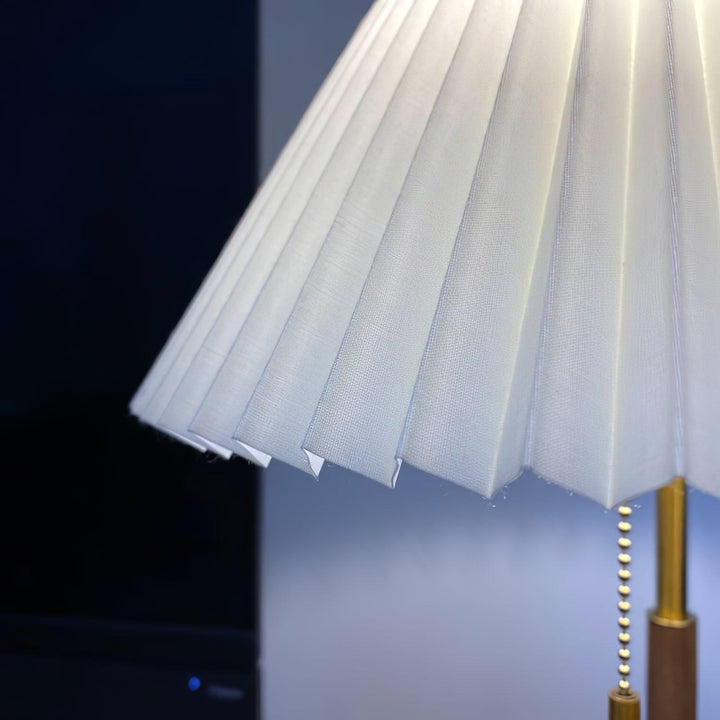 Drewniana Lampa Stołowa Retro