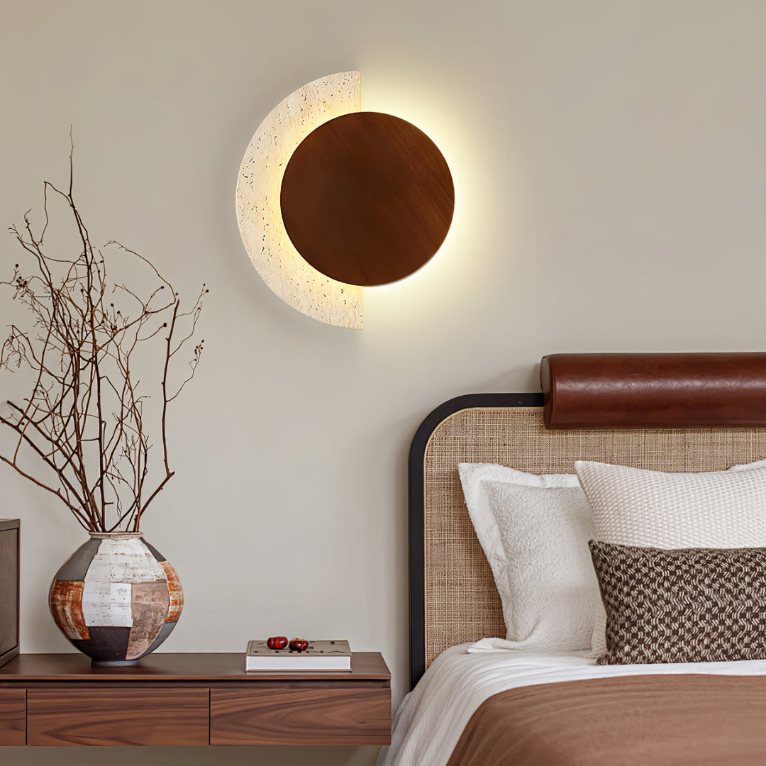 Kinkiet Crescent Halo