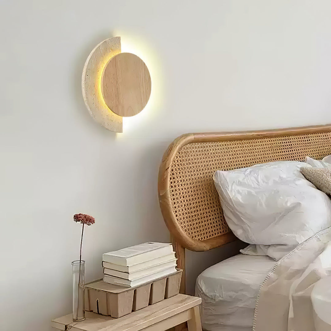 Kinkiet Crescent Halo