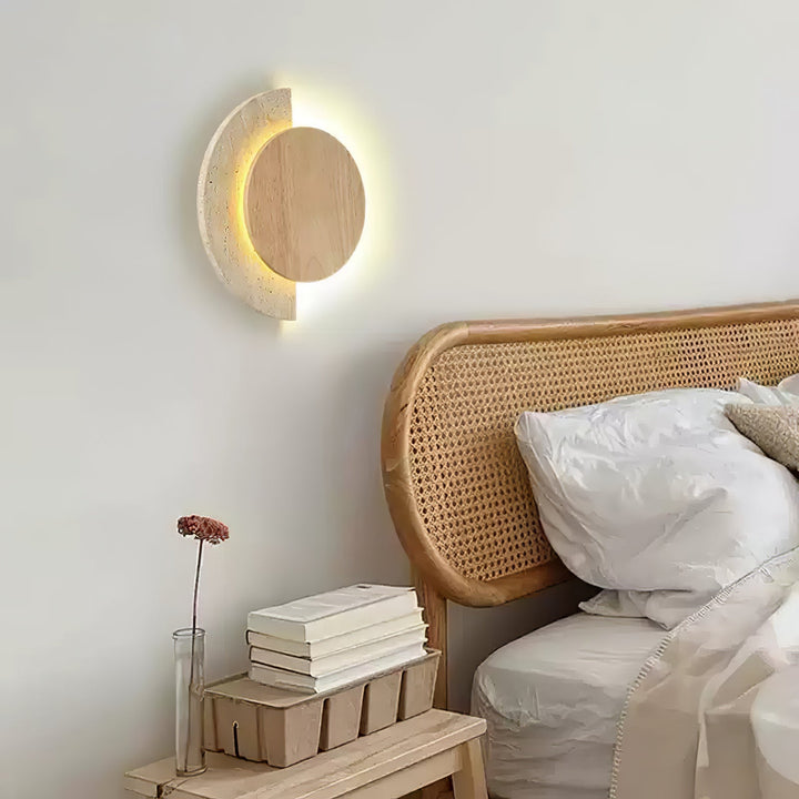 Kinkiet Crescent Halo