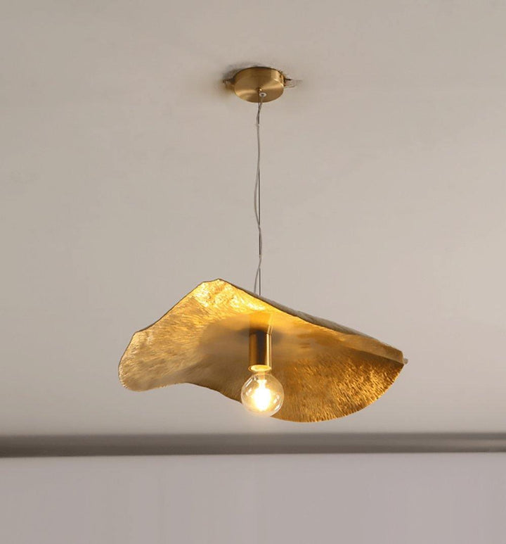 Wisząca lampa młotkowana