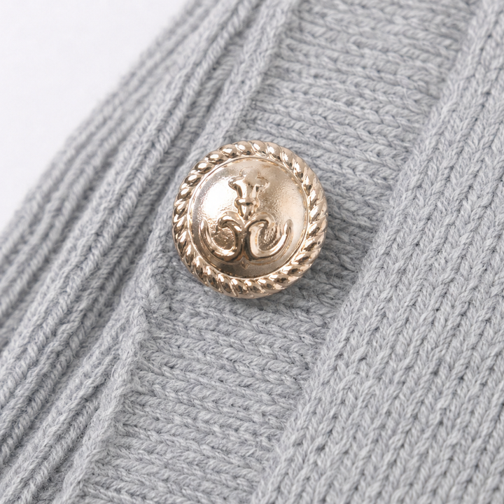 Marlowe – Sweter z wykończeniem na złote guziki w rozmiarze oversize