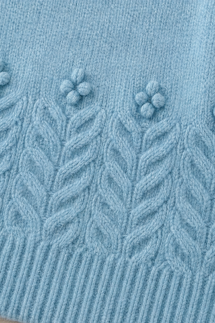 Cablesse – Sweter z plecionym splotem na okrągłym dekolcie