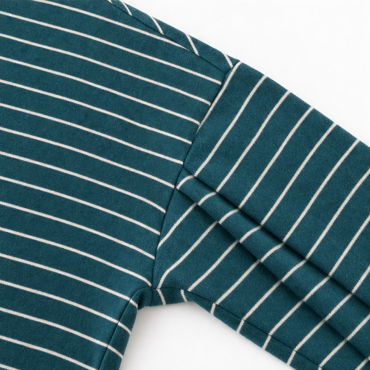 Stripe &amp; Ease – Striped Pullover i Szerokie Spodnie