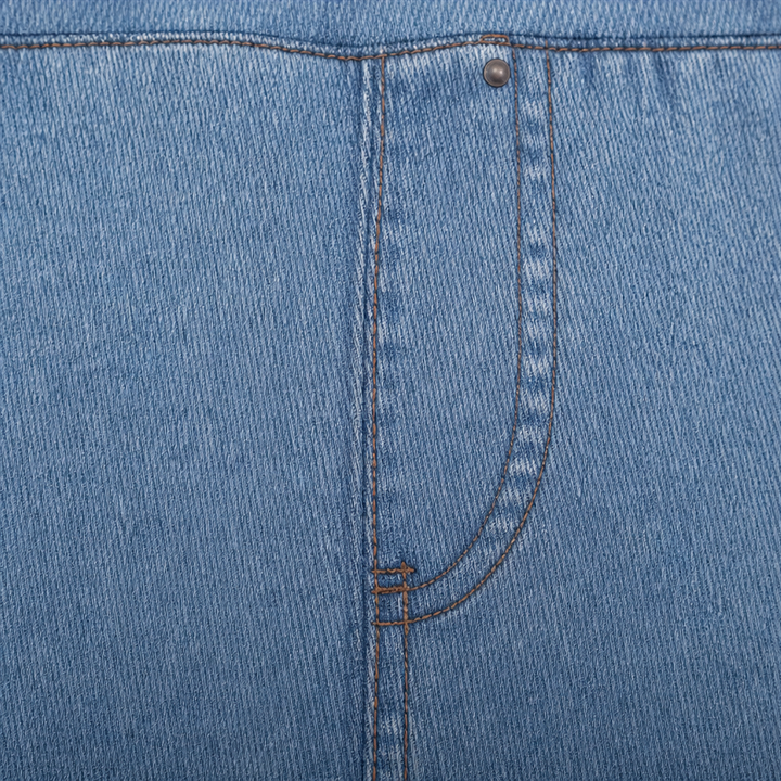 Slimwaist – Jeansy o wysokim stanie i zwężanych nogawkach