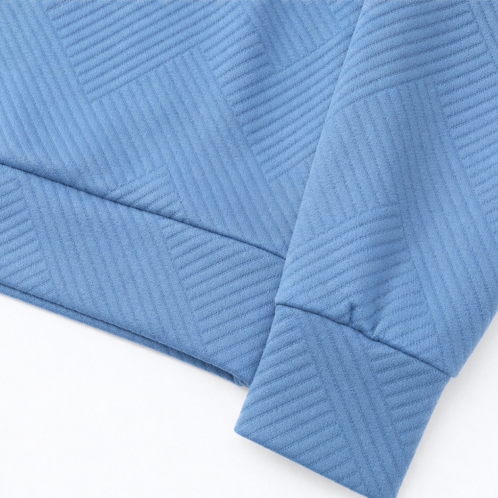 Stria – Sweter z dekoltem w serek w paski Jacquard