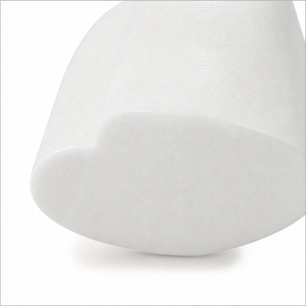 Wearbella – Figurki Ceramiczne Przytulającej Pary