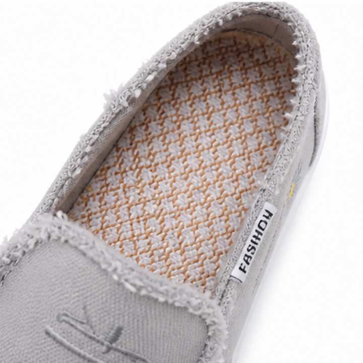 Breeza – Damskie Zniszczone Kanvasowe Mokasyny Slip-On z Postrzępionymi Krawędziami