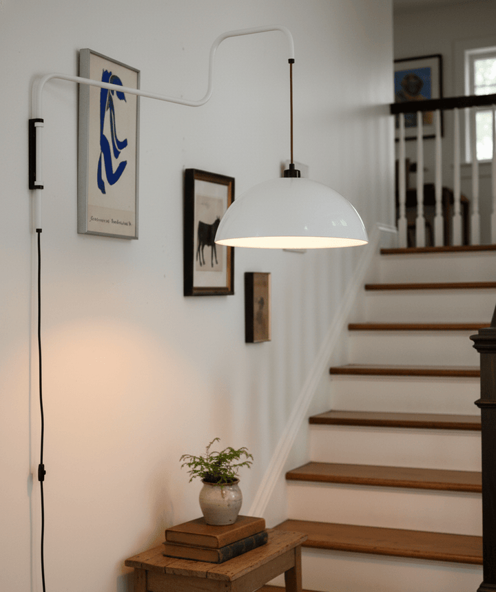 Lampa Ścienna Elio z wtyczką