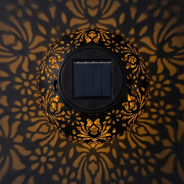 Lumivine – Solarna Lampa Wisząca z Kwiatowym Wzorem Cieni