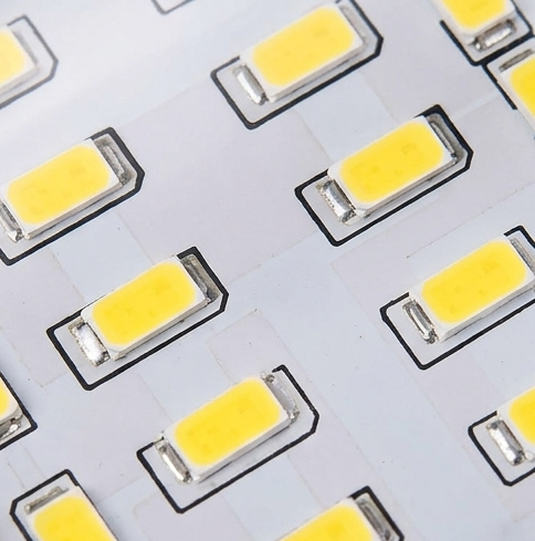 Lunaro – Lampa ścienna LED z podświetleniem Eclipse