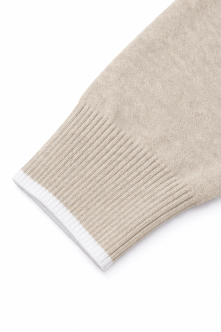 Wearbella – Sweter z falbaniastym wykończeniem przy dekolcie w kształcie litery V