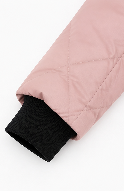 Wearbella – Pikowana kurtka z kapturem i zamkiem z przodu