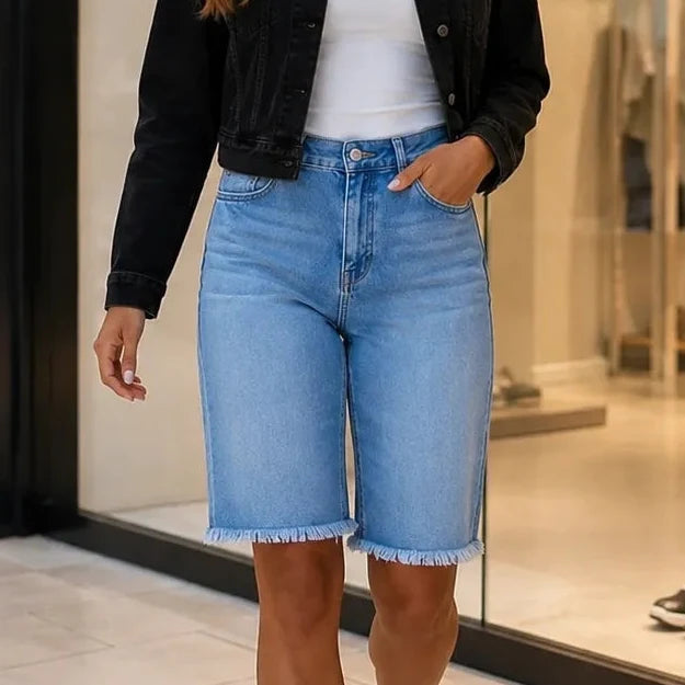 Denimly – Szorty Bermudy z wysokim stanem i postrzępionym dołem z stretchu