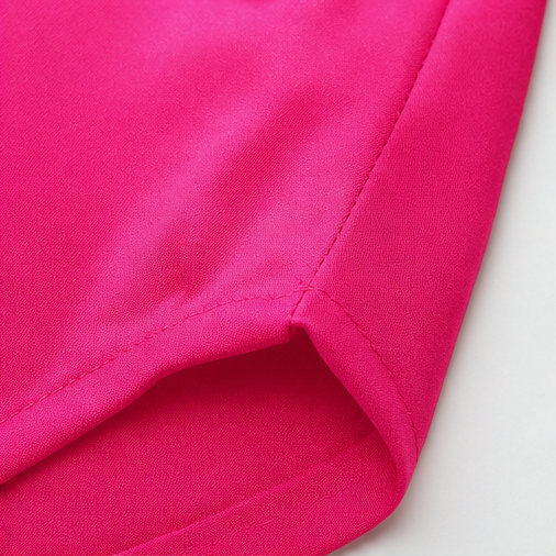 Draperie – T-shirt z dekoltem w serek i rękawami dolman, o asymetrycznym dole
