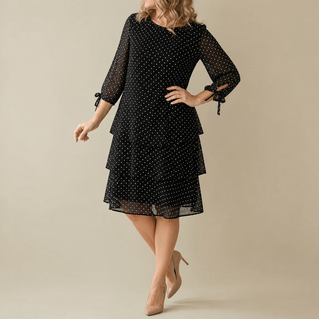 Florenne - Sukienka w Kropki z Warstw Chiffon