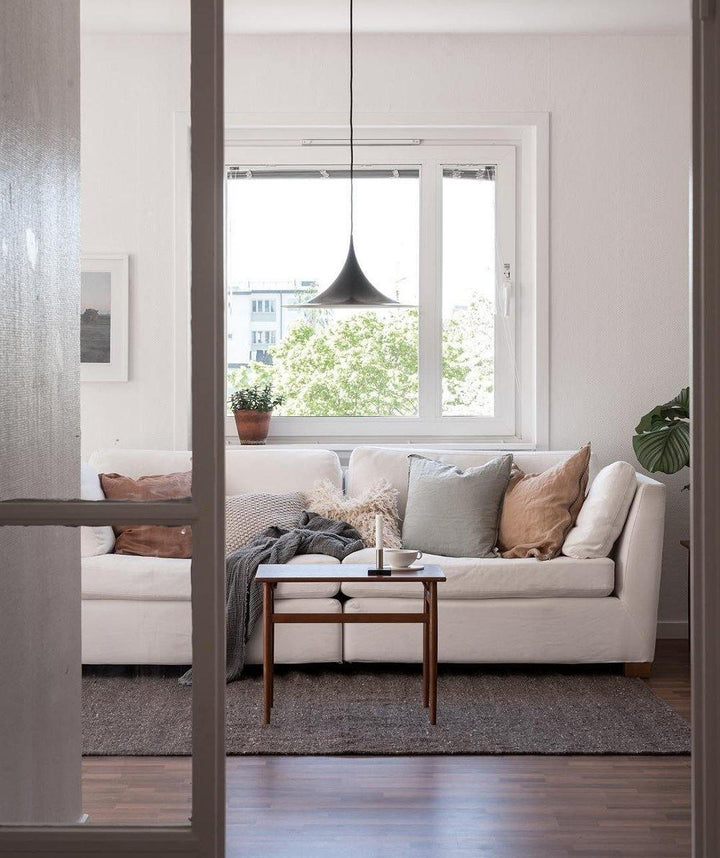 Lampa wisząca Semi z przewodem zawieszanym na haku