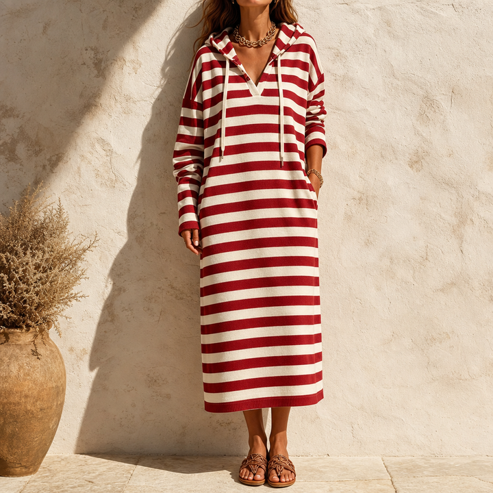 Wearbella – Pasiasta Sukienka Maxi z Kapturem