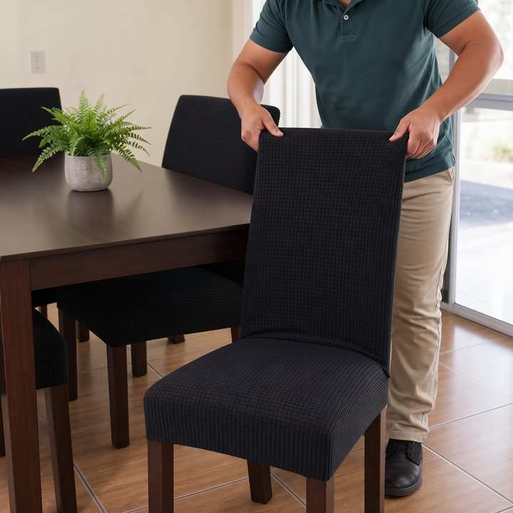 Chairloom – Rozciągliwy pokrowiec na krzesło jadalniane