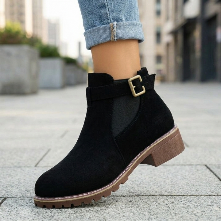 Solace – Niskie botki na obcasie typu slip-on dla kobiet