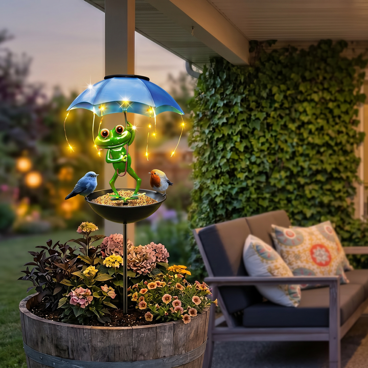 Magiczna Żaba – Solarna Lampa Ogrodowa z Karmnikiem dla Ptaków