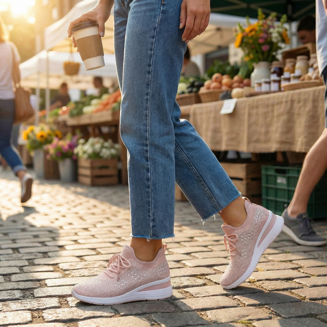 Stellara – Damskie sneakersy na koturnie z kryształkami