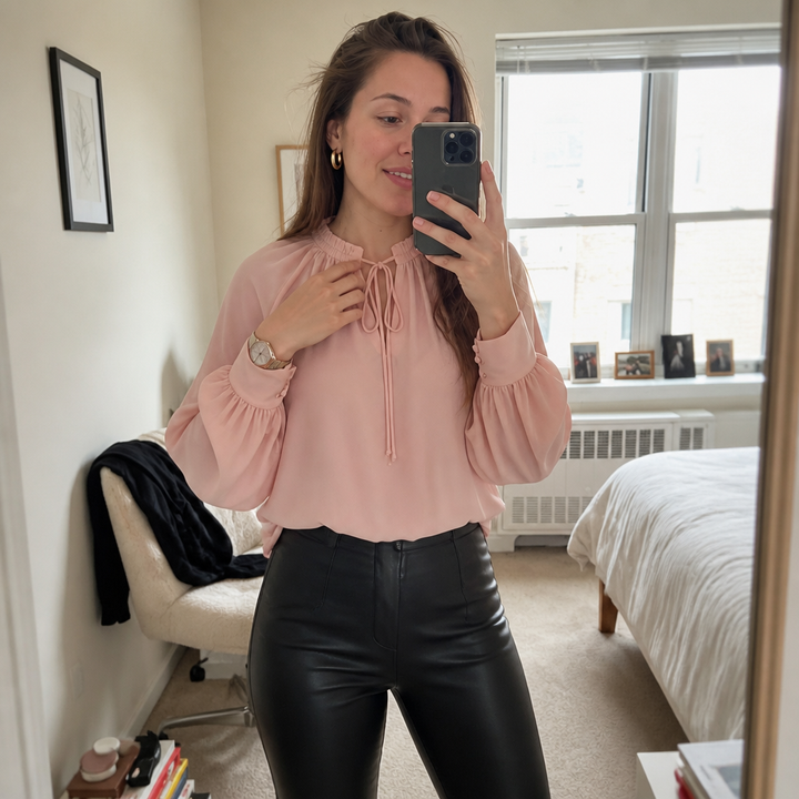 Wearbella – Bluzka z Chiffonem z Wiązaniem przy Szyi i Rękawami Lampionowymi