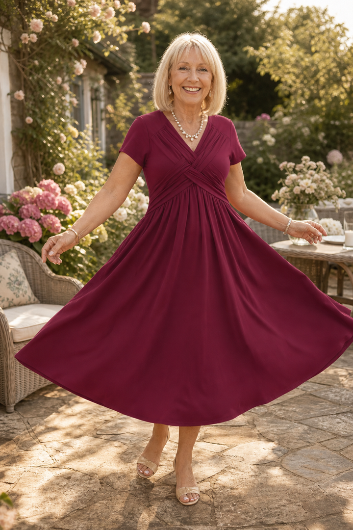 Wearbella – Sukienka midi z plisami i kieszeniami w dekolcie V