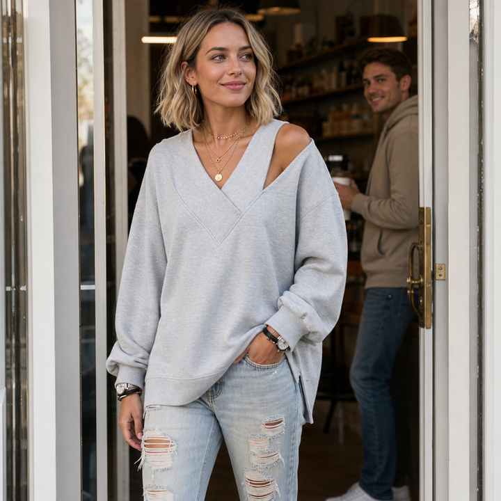 Slouvia – Asymetryczna Bluza z Wycięciem na Ramieniu w Oversize