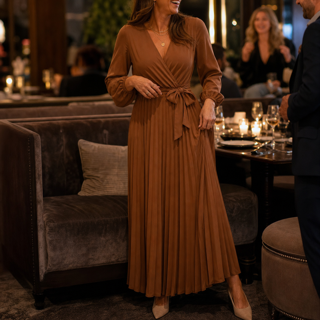 Wearbella – Sukienka maxi z plisowanym przodem i wysokim stanem
