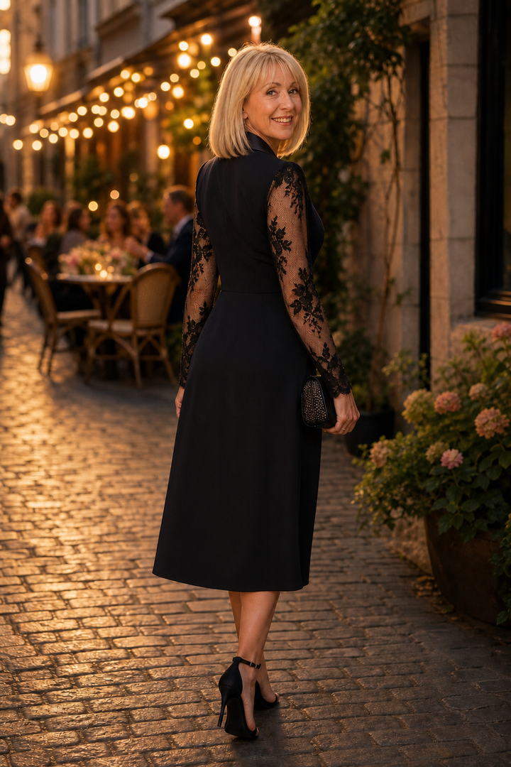 Draperra – Sukienka koktajlowa bodycon z koronkowymi rękawami
