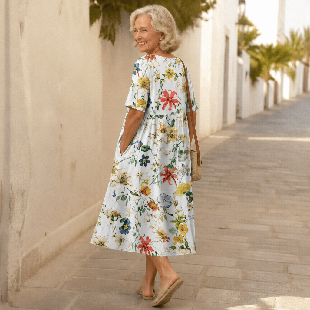 Wearbella – Midi sukienka w kwiatowy wzór z okrągłym dekoltem
