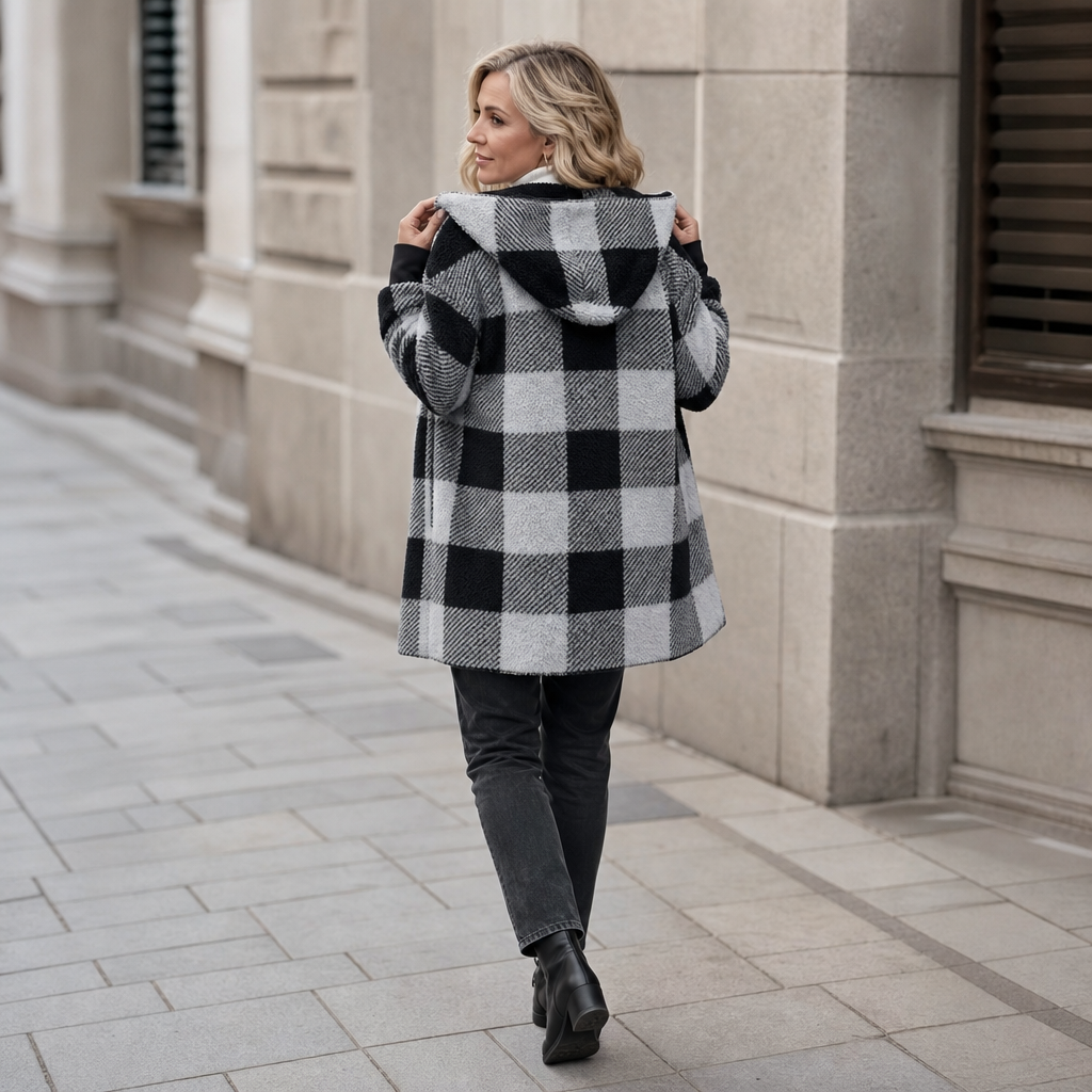 Plaidelle – Oversized Kardigan w Kratę z Kapturem