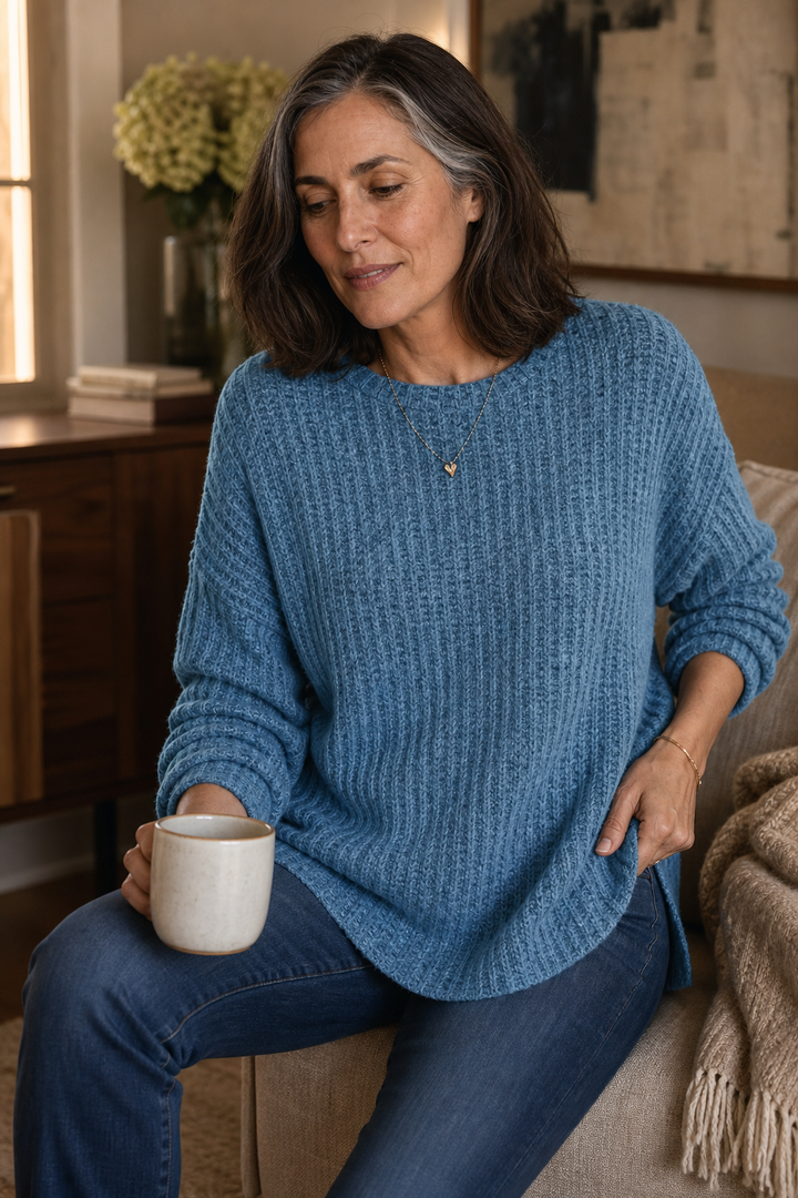 Overhang – Sweter z odsłoniętymi szwami w rozmiarze oversize z okrągłym dekoltem