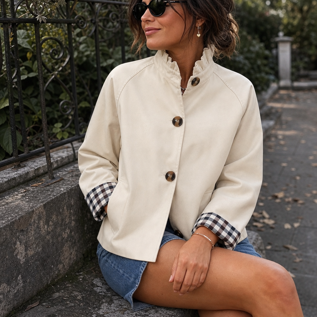 Kurtka Trench Cuff &amp; Collar – Krótka kurtka z falbanami i kołnierzem w kratę