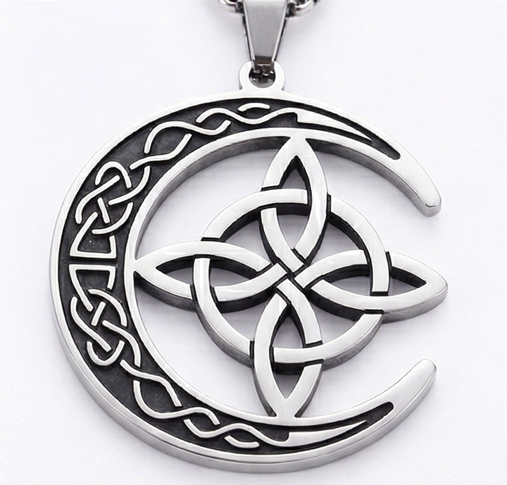 Lunara – Celticki Wisior Księżyca i Węzła